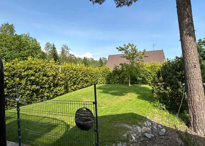 Large House - Sauna, Backyard & Tranquility شقة هلسنكي