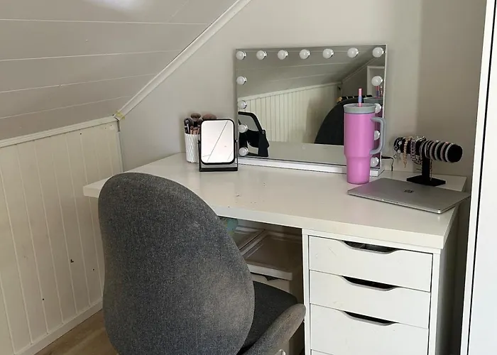 Large House - Sauna, Backyard & Tranquility * 赫尔辛基