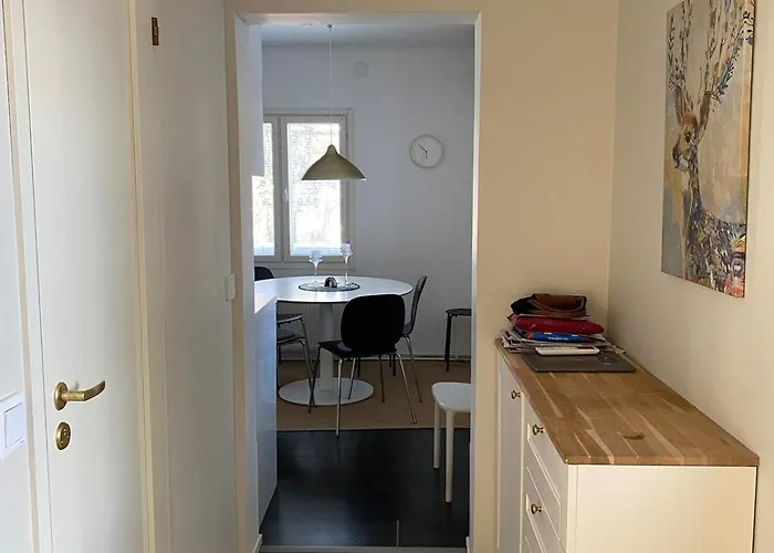 Large House - Sauna, Backyard & Tranquility *